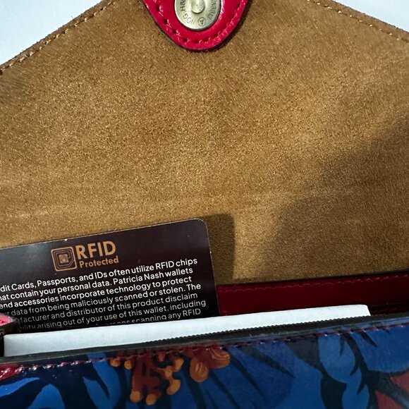 NWT Patricia Nash Kaisa Leather Clutch Wallet Wristlet – Grecian Rose Blue/Red - Picture 13 of 13